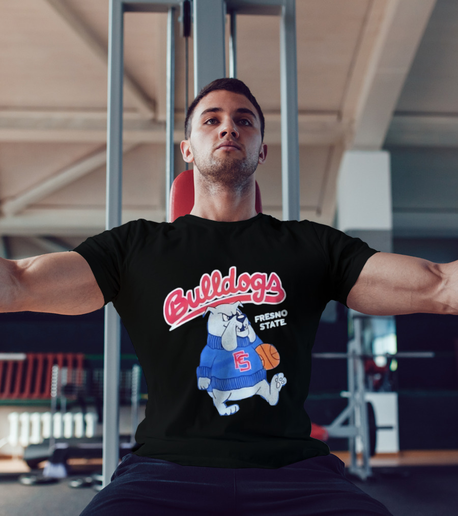 Fresno State Bulldogs Mascot With Basketball And Sweater T-Shirt