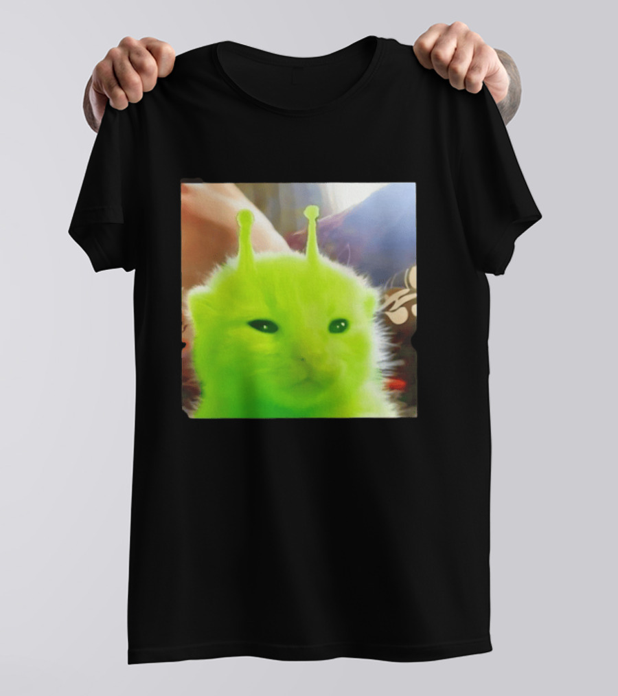 Gleep Alien Kitty Green Cat Antennae Fluffy Feline Fantasy T-Shirt