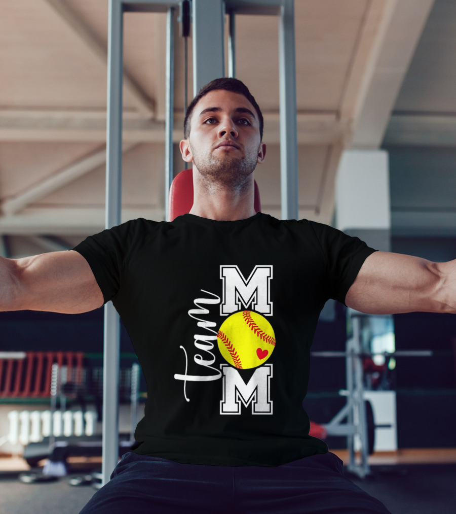 Team Mom Softball Yellow Heart Ball T-Shirt