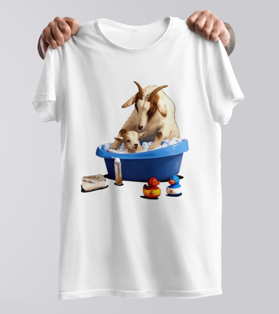 GOAT Bathtub Classico Messi Bathing Yamal T-Shirt