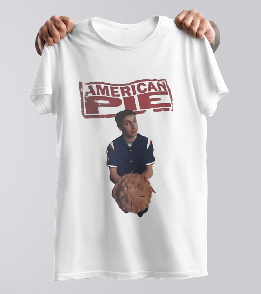 Jason Biggs As Jim Levenstein Holding Pie American Pie Movie T-Shirt