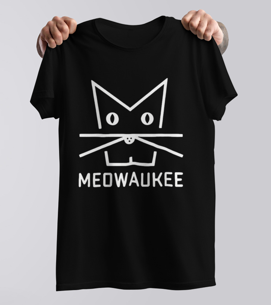 Meowwaukee Cat Milwaukee Playful Kitten Face T-Shirt