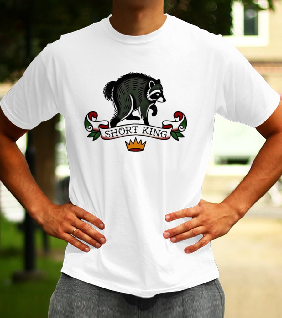 Short King Raccoon Traditional Tattoo T-Shirt
