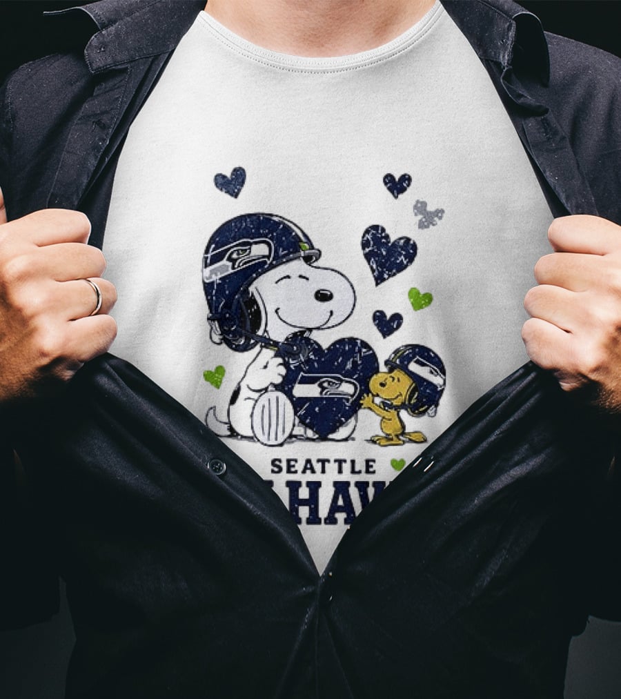 Seattle Seahawks Snoopy Peanuts Love Laughter Hearts T-Shirt