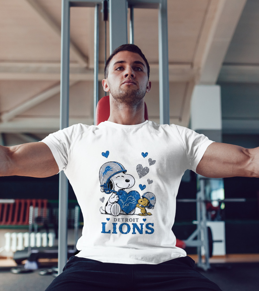 Detroit Lions Peanuts Snoopy Woodstock Heart Helmets Love T-Shirt