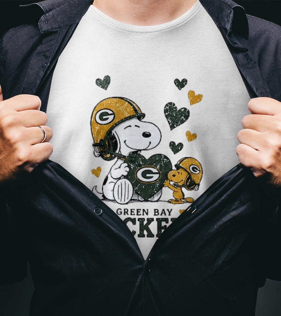Green Bay Packers Snoopy Love Laughter Peanuts Hearts T-Shirt