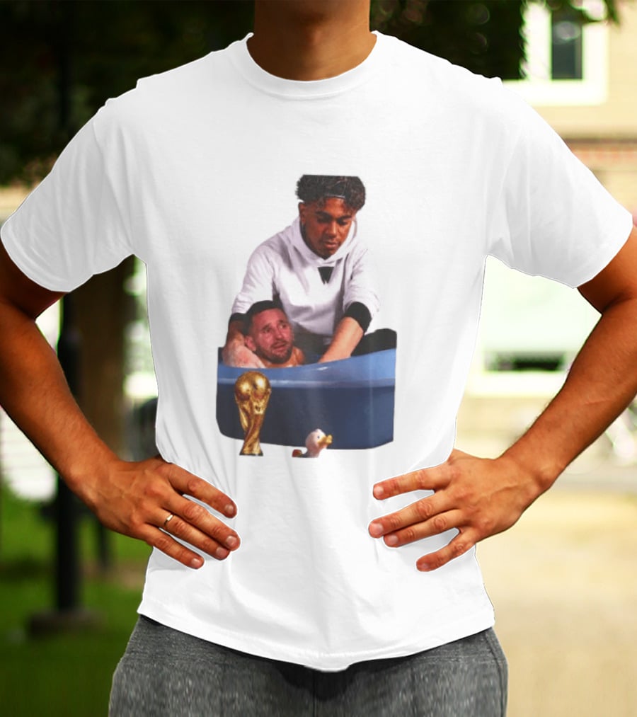 Lamine Yamal Lionel Messi Bathtub Meme World Cup Trophy T-Shirt