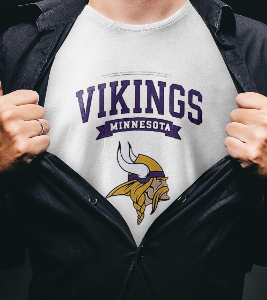 Minnesota Vikings Ghostface Running Football Vikings T-Shirt