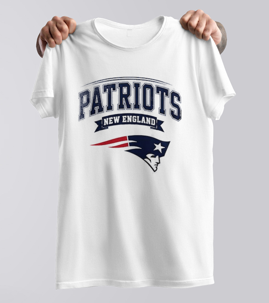 New England Patriots Ghostface Running Football NFL T-Shirt