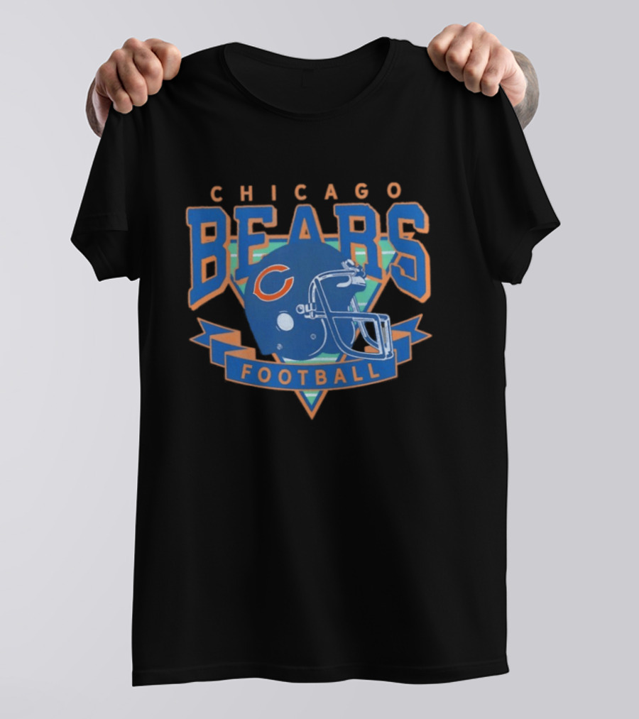 Chicago Bears Helmet Retro Football T-Shirt