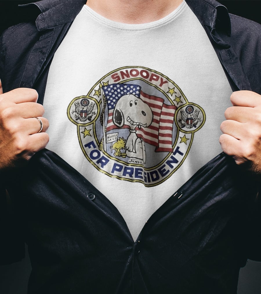 Snoopy For President Schulz Woodstock VP American Flag Oval Seal T-Shirt