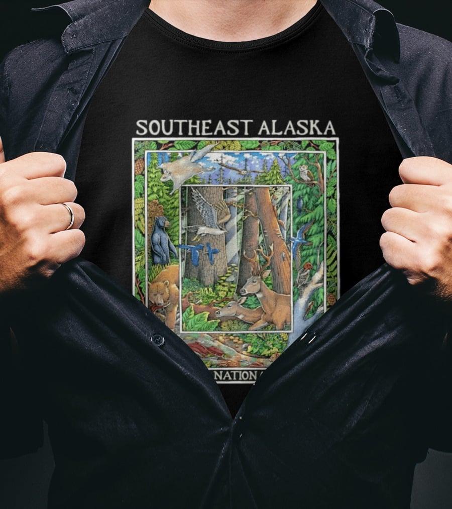 Southeast Alaska Tongass National Forest Wildlife Bear Deer Owl Wolf Bird T-Shirt