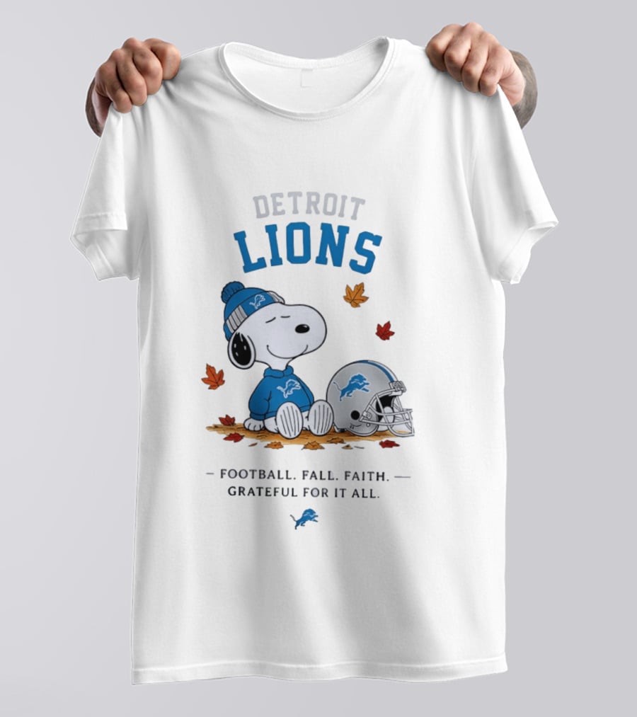 Detroit Lions Snoopy Football Fall Faith Grateful For It All Leaves Helmet T-Shirt