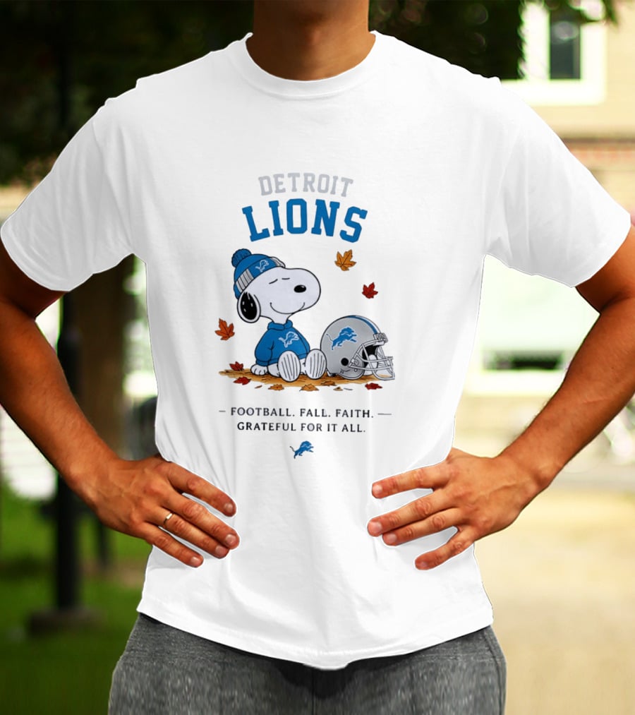 Detroit Lions Snoopy Football Fall Faith Grateful For It All Leaves Helmet T-Shirt