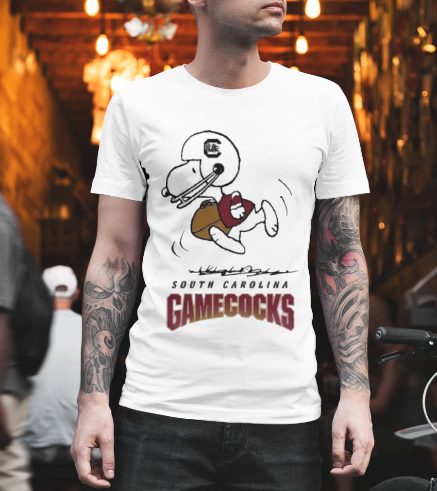South Carolina Gamecocks Peanuts Snoopy Football T-Shirt