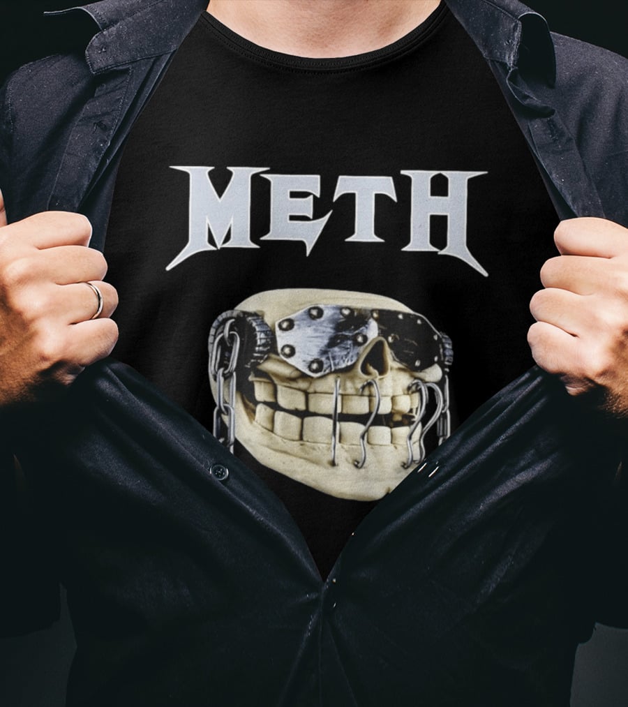 Meth Skull Metal Goggles Chains T-Shirt
