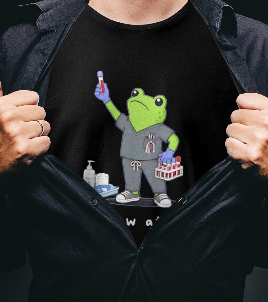 Phlebotomist Frog We Draw At Dawn Humor Lab Tech Supplies T-Shirt