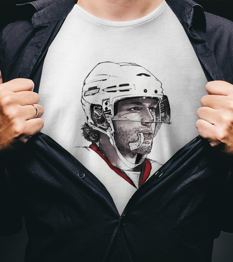 Patrick Kane Chicago Blackhawks 88 Hockey Helmet Sketch T-Shirt