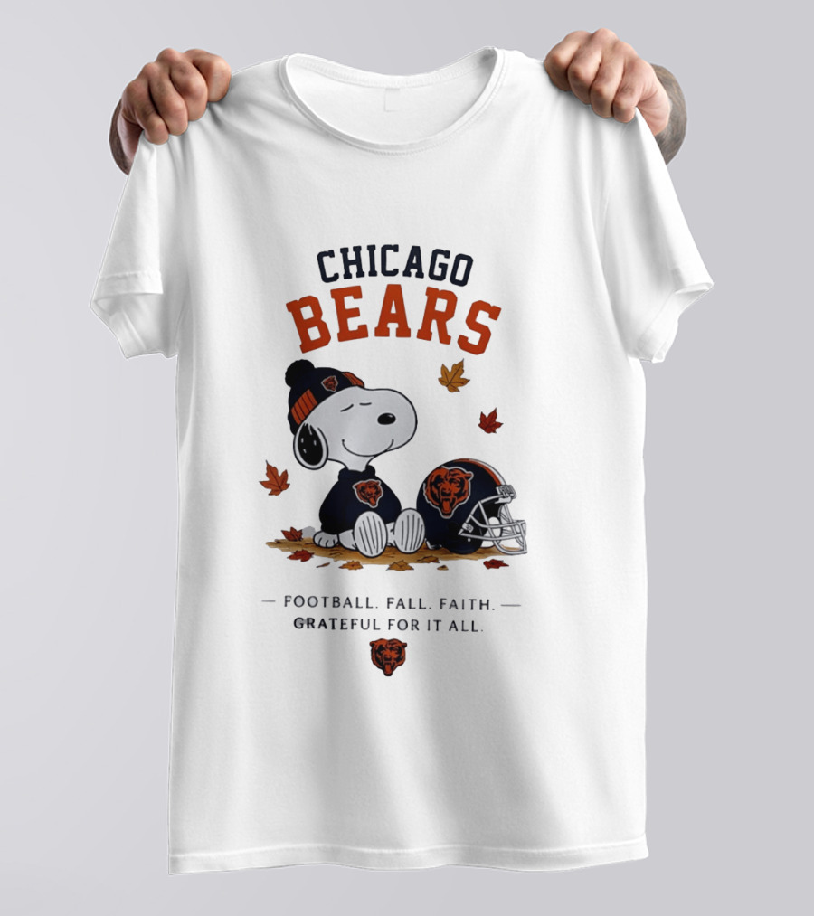 Chicago Bears Snoopy Grateful Football Fall Faith T-Shirt