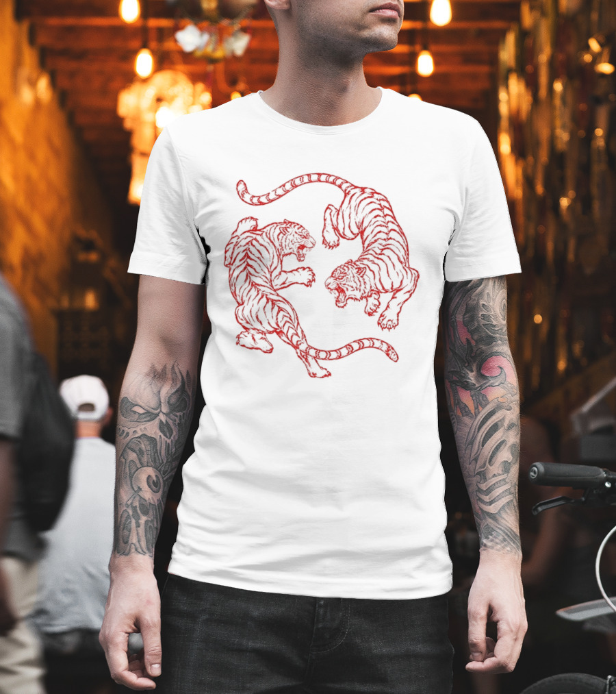 Japanese Fighting Tigers Tiger Red Duel T-Shirt