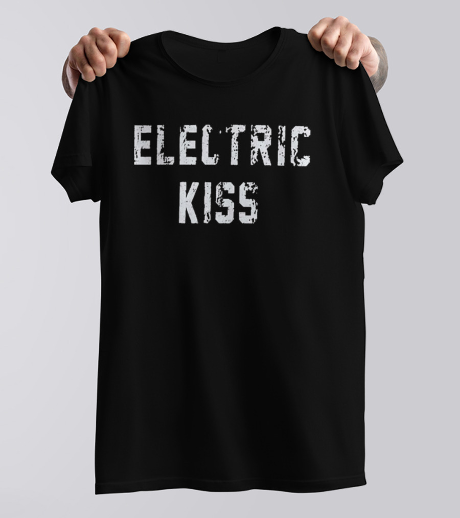 Jennie Electric Kiss T-Shirt