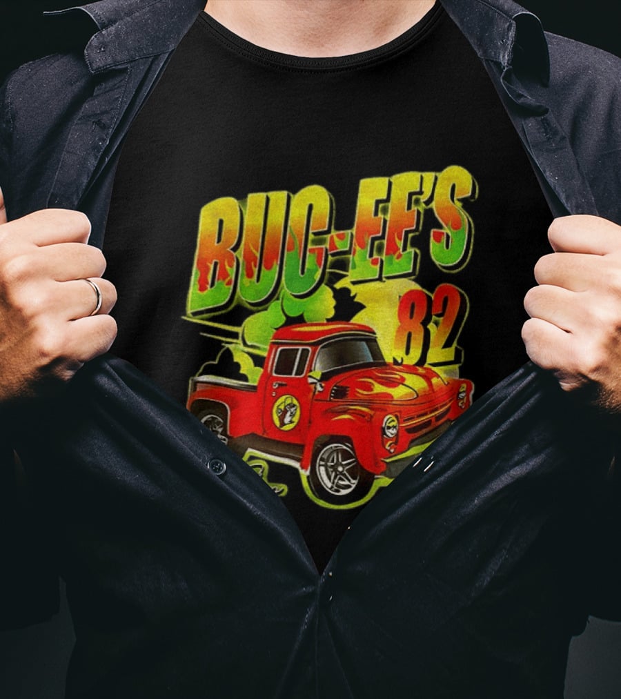 Buc Ee's 82 Pit Stop Vintage Red Truck T-Shirt