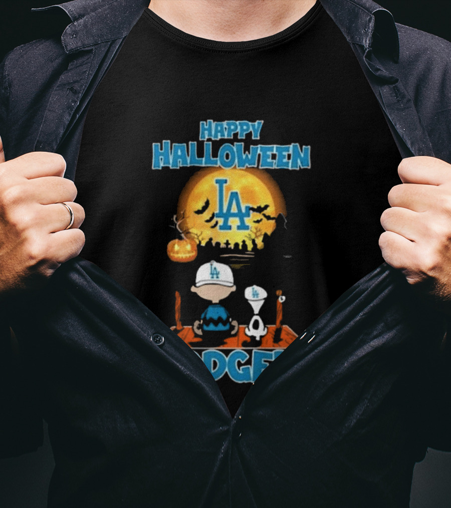 Happy Halloween Los Angeles Dodgers Peanuts Snoopy Charlie Brown T-Shirt