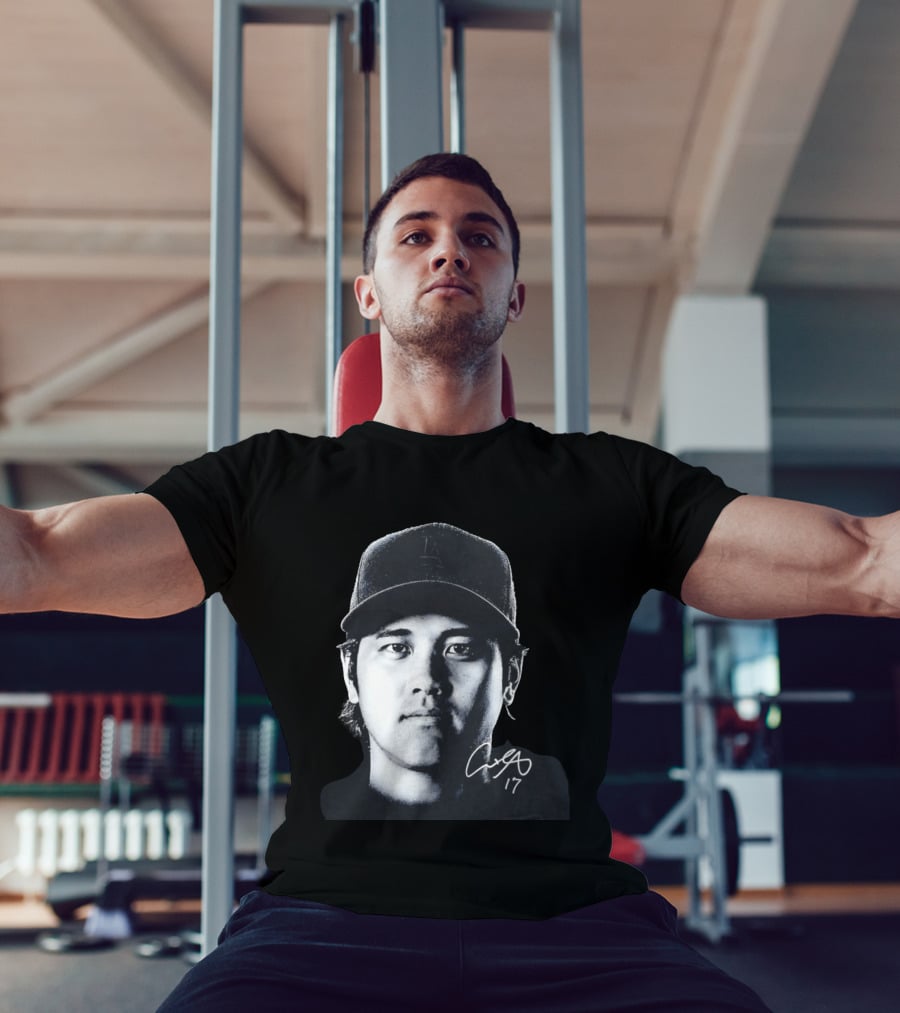 Shohei Ohtani LA Dodgers Cap Signature 17 T-Shirt