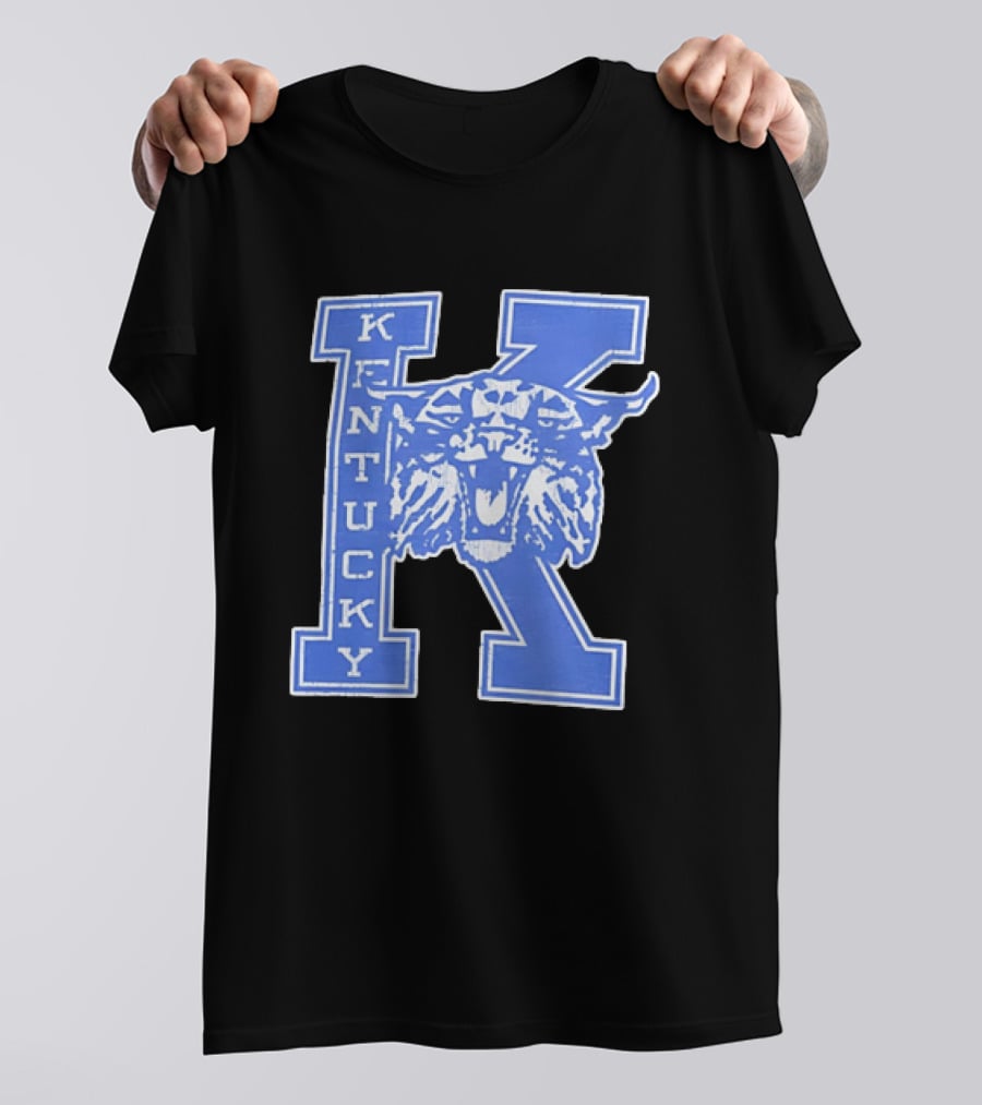Kentucky Wildcats NCAA Distressed Block Letter K Wildcats Head T-Shirt