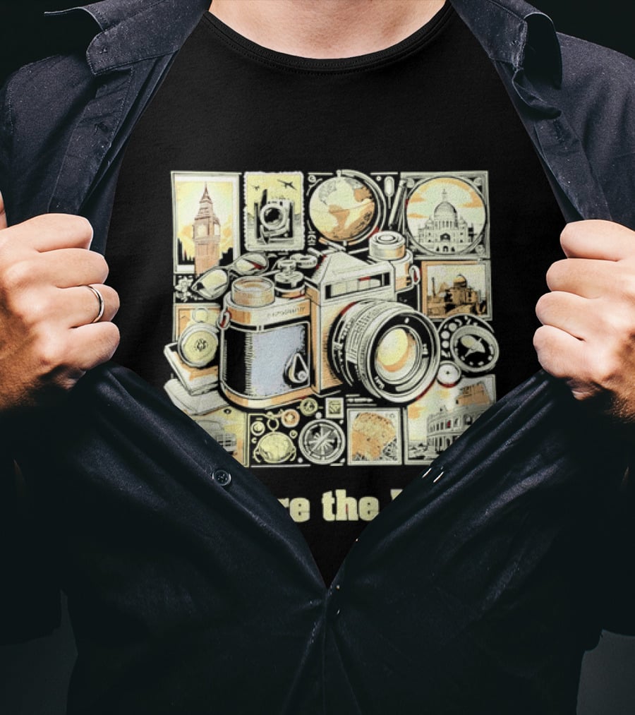 Capture The World Camera Globe Travel Landmarks Compass T-Shirt