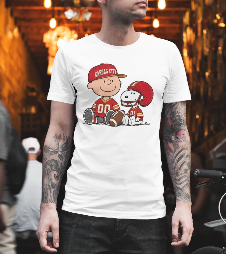 Kansas City Football With Charlie Brown And Snoopy Players T-Shirt