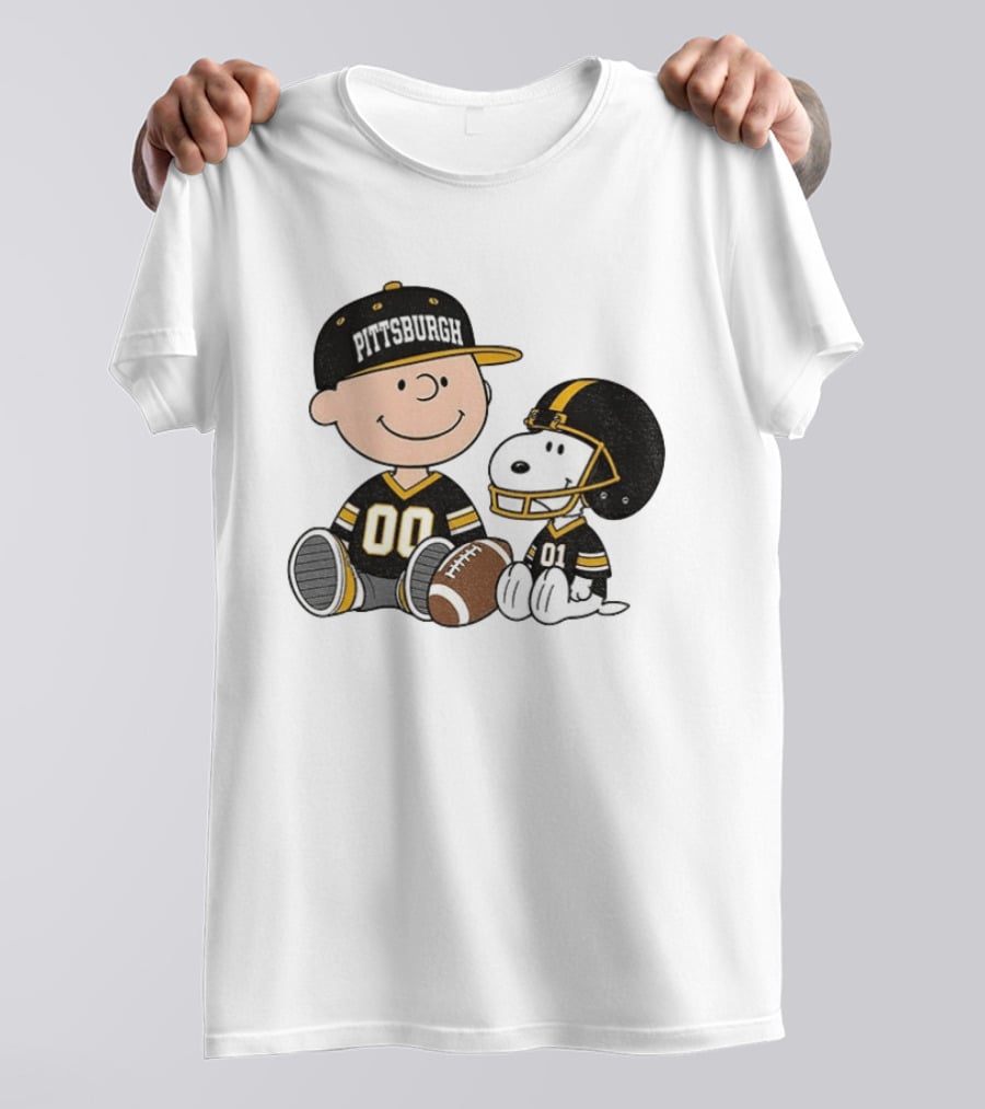 Pittsburgh Football Charlie Brown Snoopy Pigskin Player T-Shirt