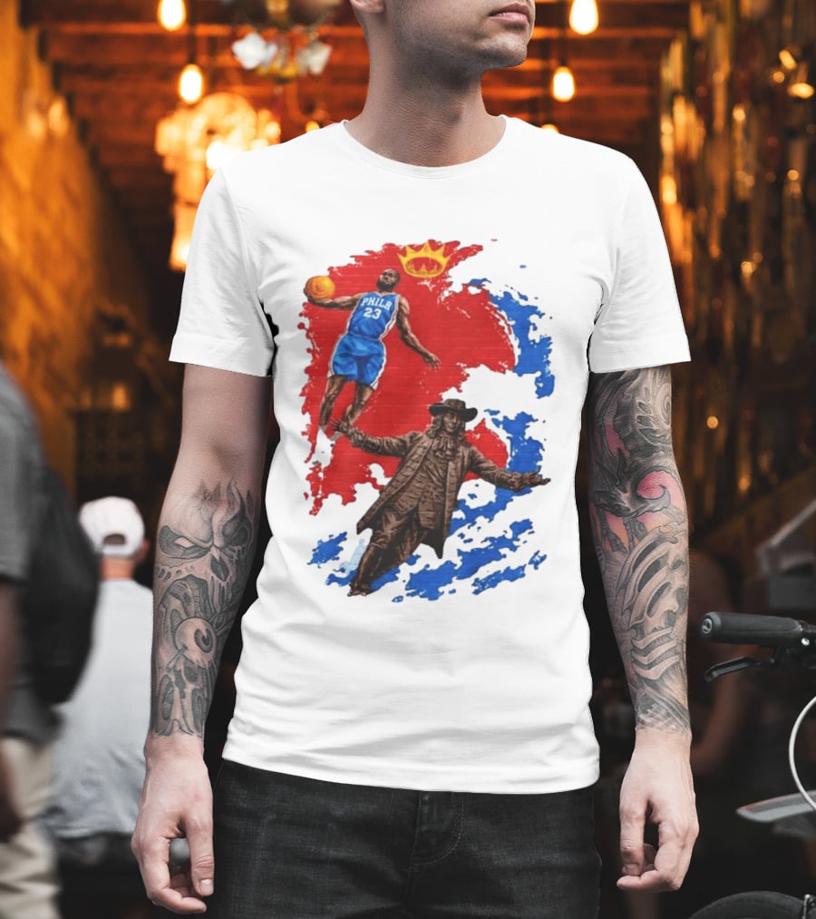 LeBron James Philadelphia Crown Mural Art In Chinatown T-Shirt
