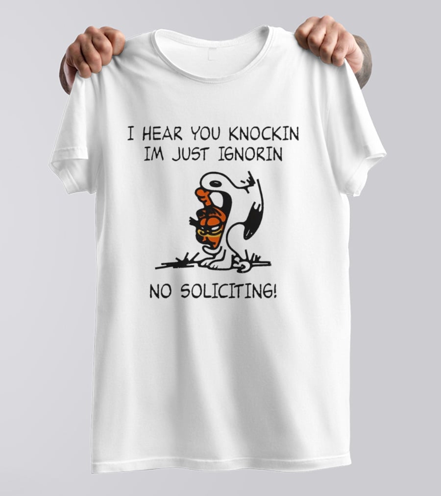 I Hear You Knockin Im Just Ignorin No Soliciting Cartoon Cat T-Shirt