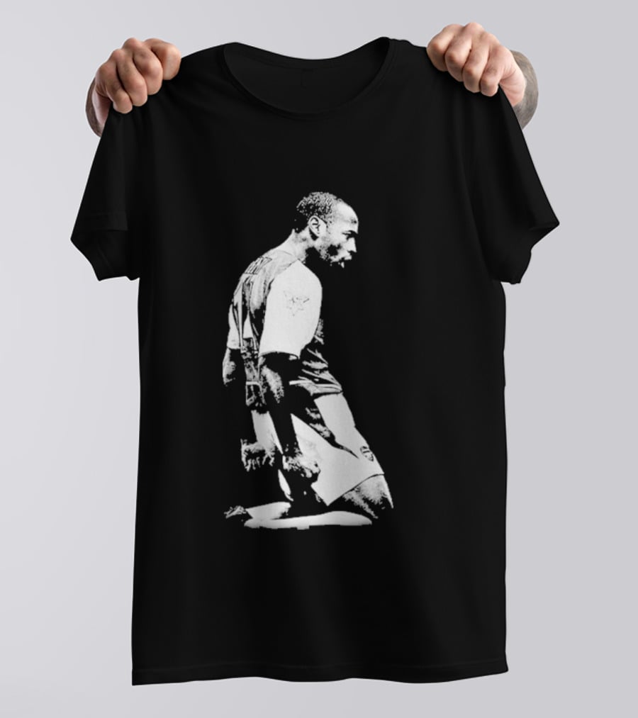Lindsey Heaps Thierry Henry Football Soccer Arsenal T-Shirt