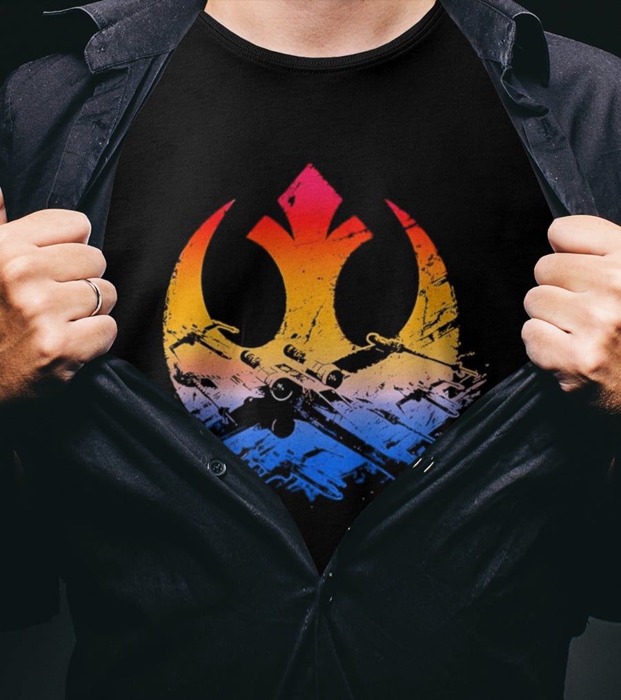Star Wars Rebel Alliance Distressed Insignia X Wing Starfighters Gradient T-Shirt