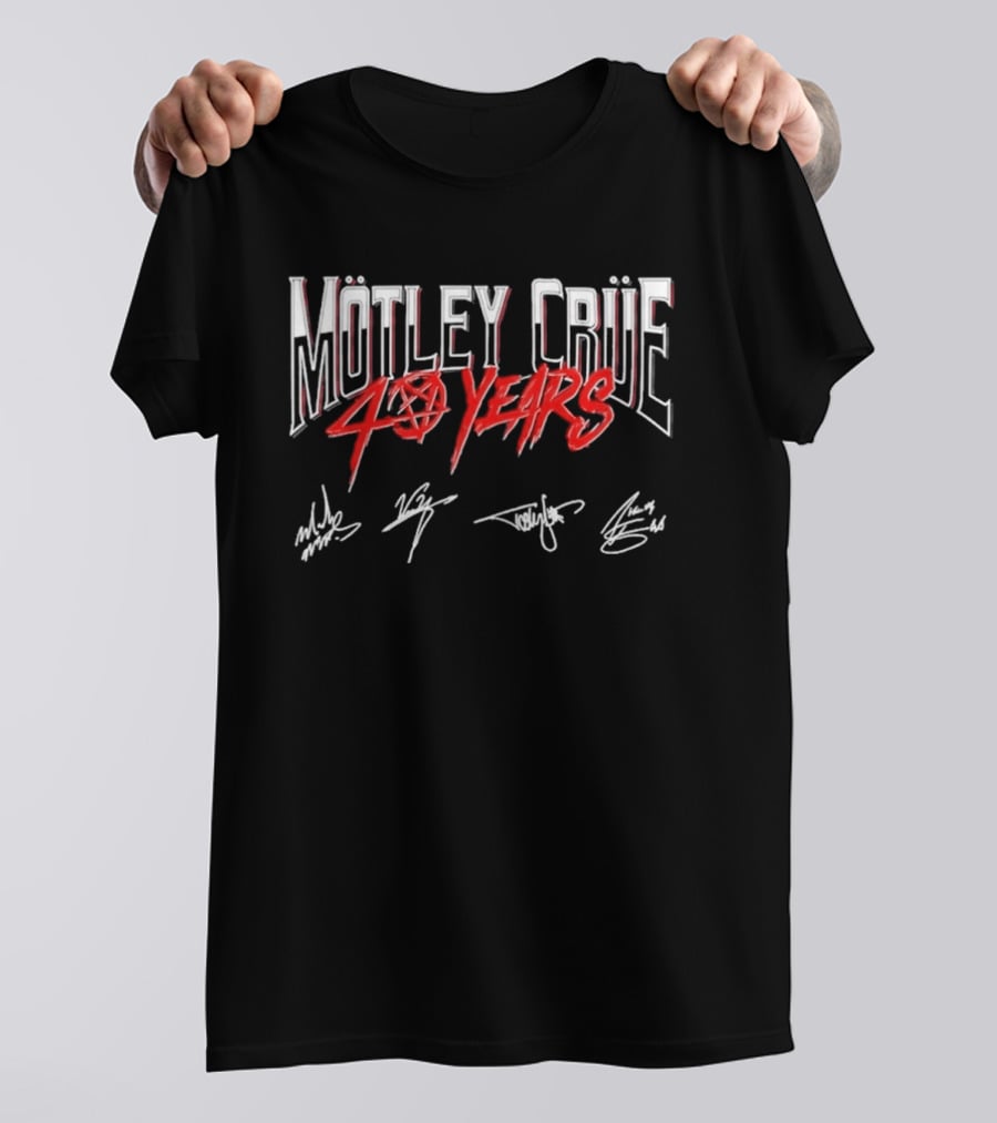 Mötley Crüe 40 Years Anniversary Signatures T-Shirt