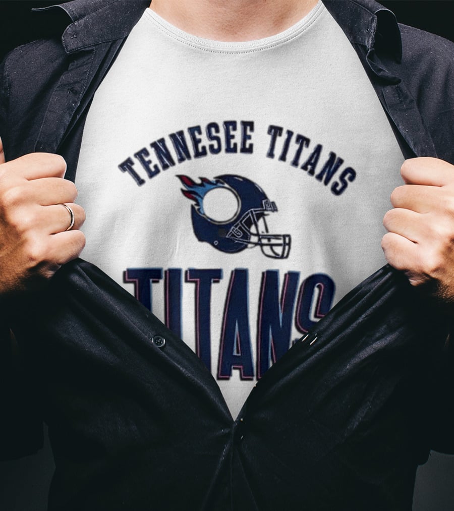 Tennessee Titans Everyone Es Women's Sports Titans Helmet T-Shirt