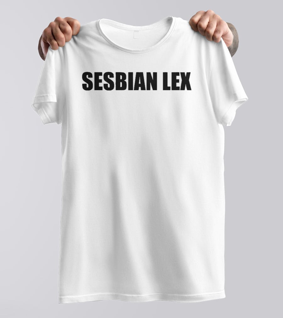 Towa Bird Sesbian Lex T-Shirt
