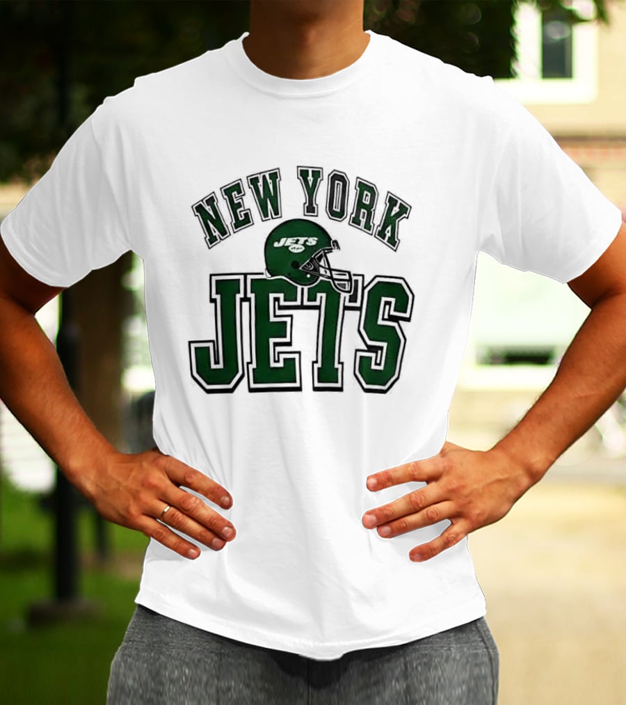 New York Jets Everyone Es Women's Sports Football Helmet T-Shirt