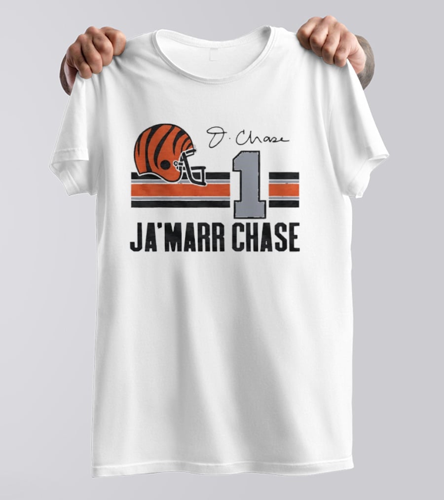 Cincinnati Bengals Ja'Marr Chase Helmet 1 J Signature Stripes Wood Texture T-Shirt