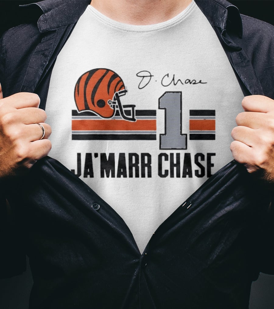 Cincinnati Bengals Ja'Marr Chase Helmet 1 J Signature Stripes Wood Texture T-Shirt
