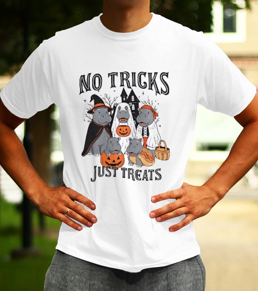 No Tricks Just Treats Hippos With Pumpkins Halloween Costumes T-Shirt