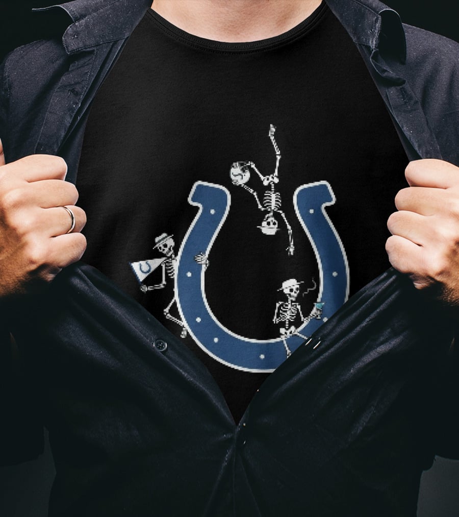 Indianapolis Colts Skeletons Celebrating With Hats And Drink By Horseshoe T-Shirt