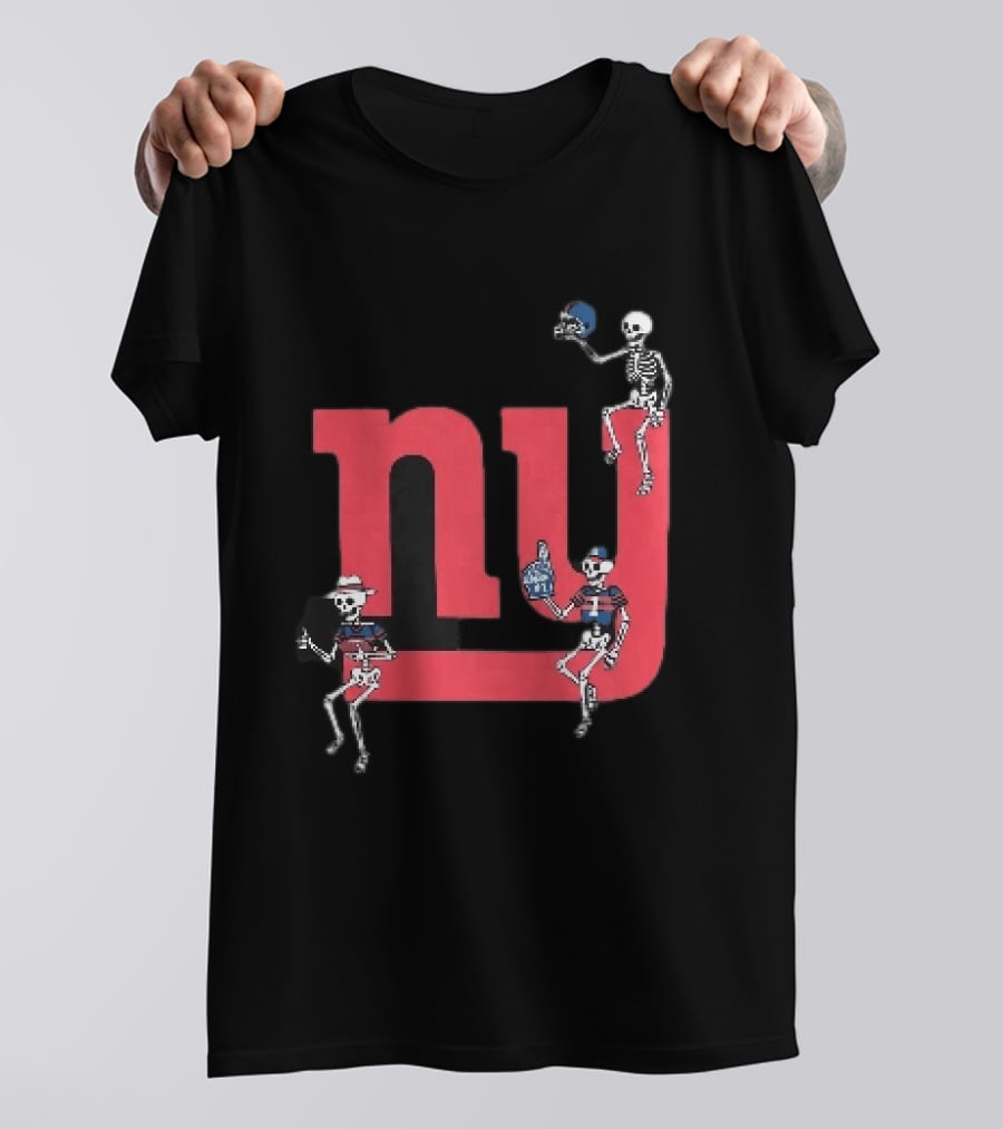 New York Giants Skeletons Dance With Football Helmets T-Shirt