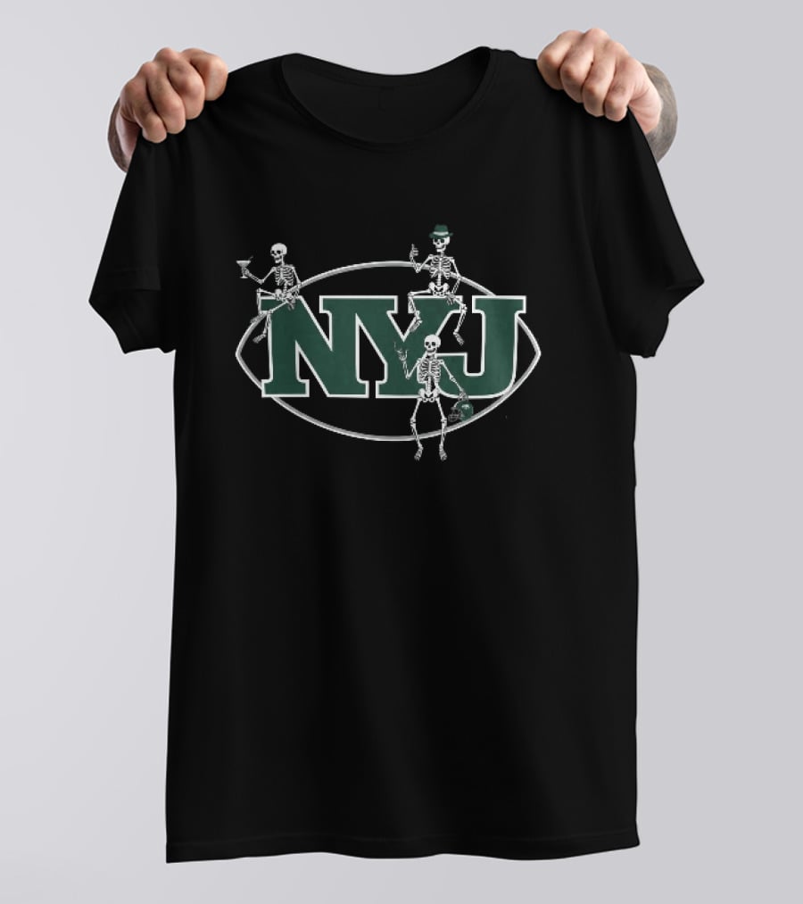 New York Jets Three Skeletons NYJ Drinking Smoking Green Helmet T-Shirt