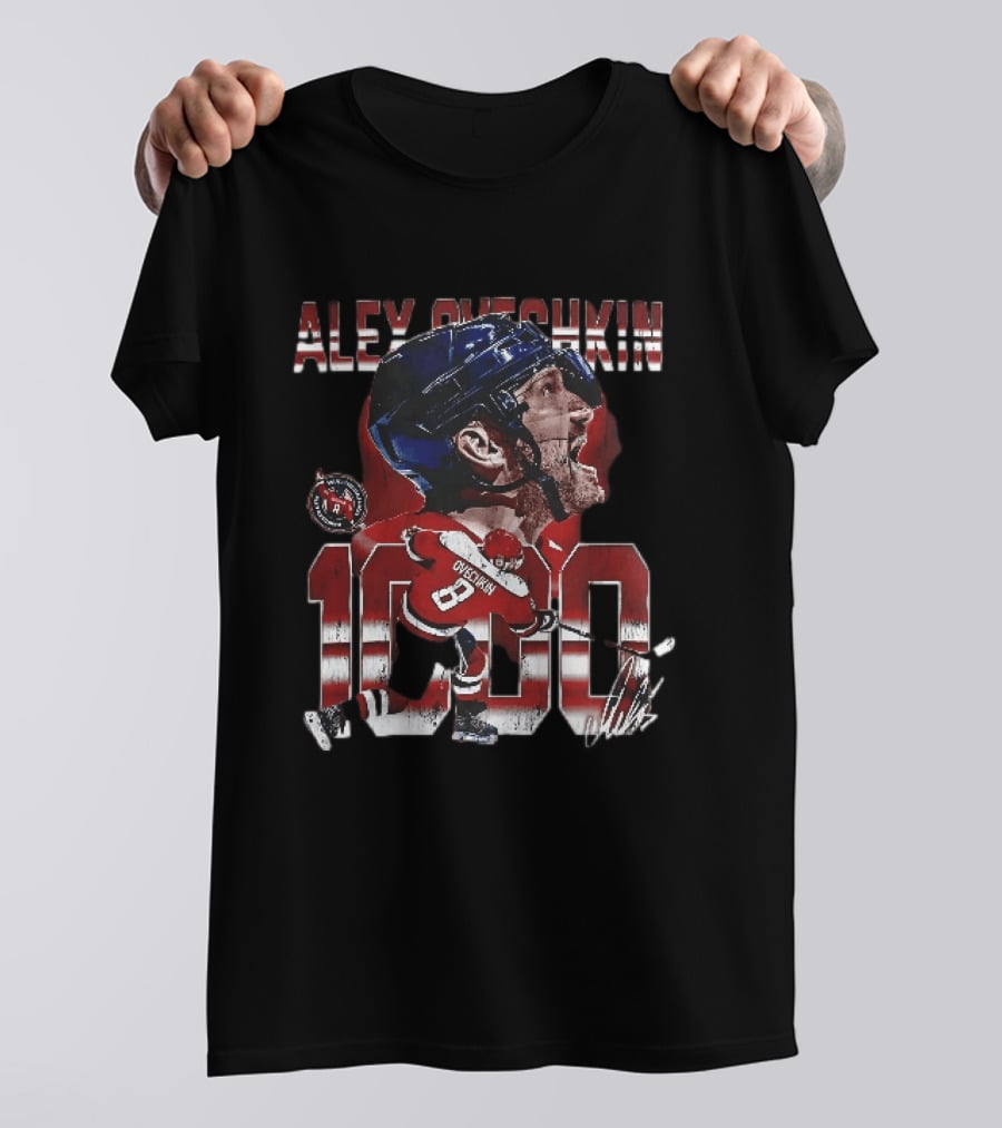 Alex Ovechkin 1000 Big Head Caricature Hockey Player Distressed T-Shirt