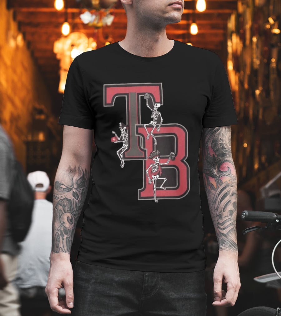 Tampa Bay Buccaneers TB Pirate Skeletons Football T-Shirt
