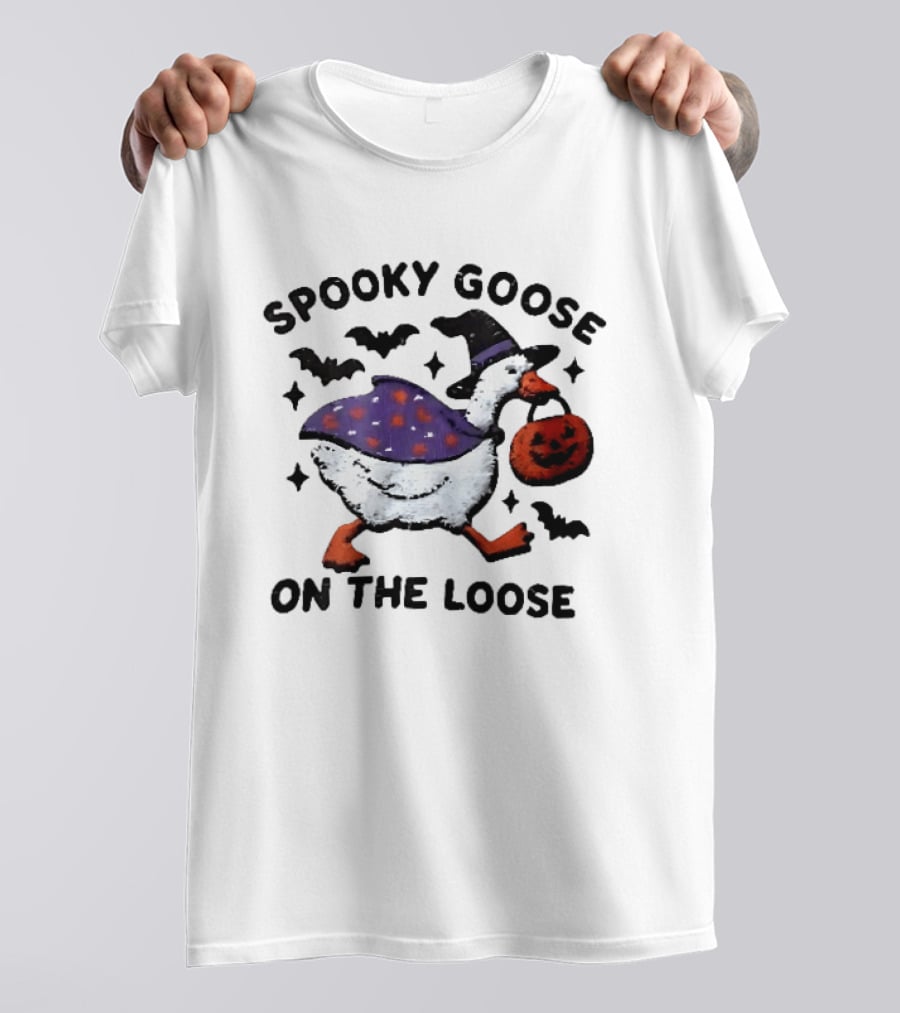 Spooky Goose On The Loose Witch Hat Pumpkin Cape Bats T-Shirt