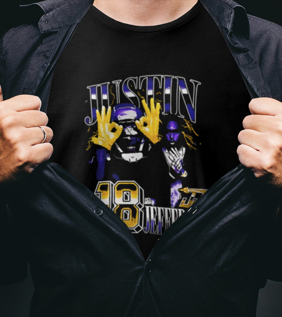 Justin Jefferson 18 Gold Gloves Lightning Bootleg Player Photos T-Shirt